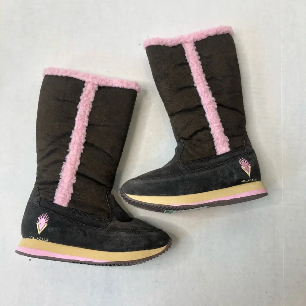 Volatile Girls Brown Boot With Pink Fur Lined